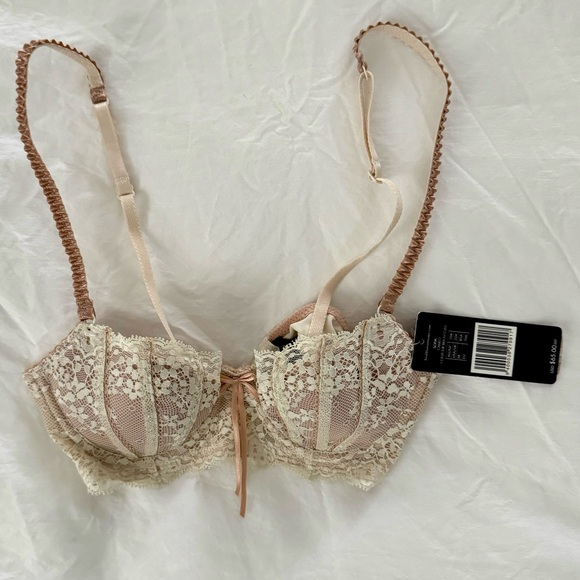 Heidi Klum Intimates Lace Bra (32A) NWT - Picture 1 of 3